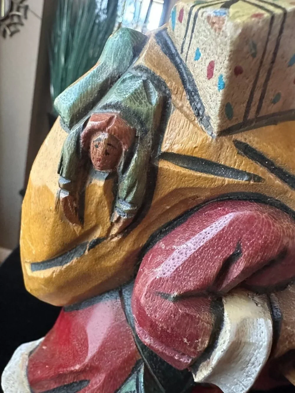 Rustic Vintage Hand Carved Wooden Old World Santa Claus Figurine Folk Art